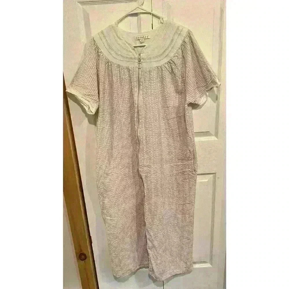 Vintage Cypress Sz Large House Coat Robe Night Gown Long Full Zip